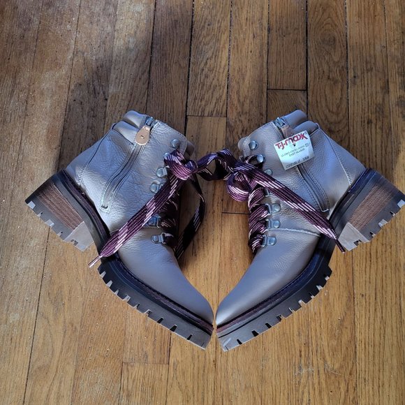 Gentle Souls by Kenneth Cole Brooklyn 2.1 Womens Combat Boot - Sz 8.5 - NWT - Picture 5 of 7